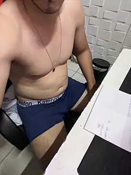 XXX chat uživo modela Fer_Ti