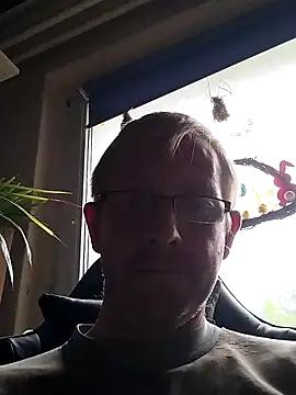 Chat +18 de AufAugenhoehe39 ao vivo