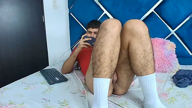 EdwinBoys: απευθείας συνομιλία ΧΧΧ