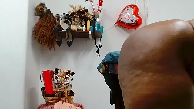 xTALLSEXYBUMxn Live XXX chat