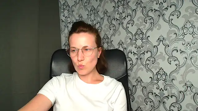 Kelly_Kisss Obrolan Langsung XXX