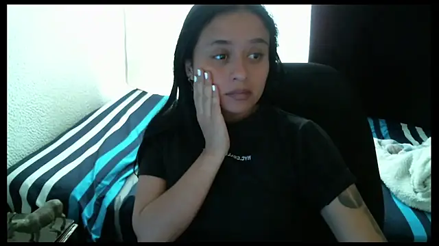 Chat +18 de Negritatata ao vivo