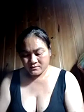 XXX chat uživo modela Blowjob0100