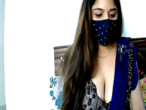 XXX chat uživo modela Gloie4u