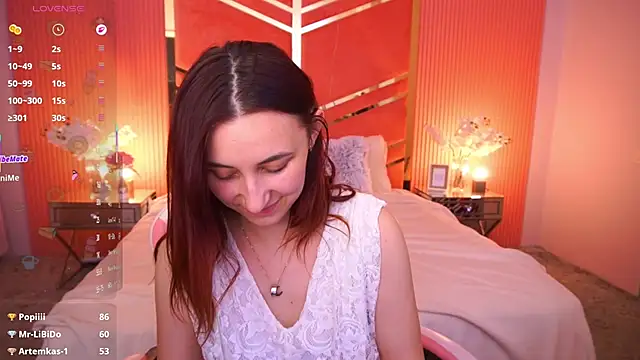 XXX chat uživo modela RoxieRay