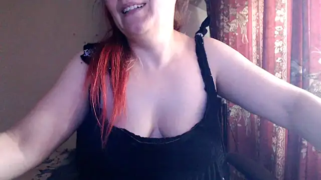 XXX chat uživo modela NymphoQueenn