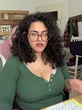 دردشة Curvydesifromgermany الجنسية المباشرة