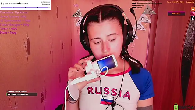 KristinaScott Chat XXX in diretta