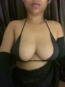 XXX chat uživo modela Horny_alina