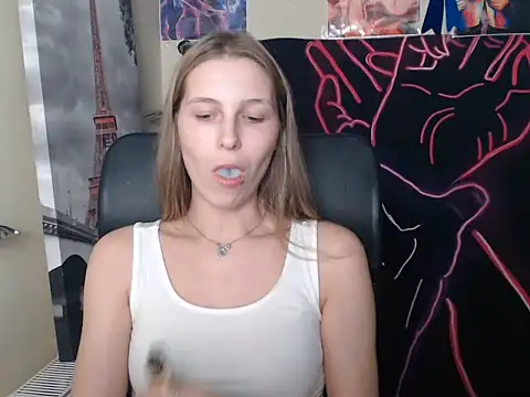 XXX chat uživo modela StrangerGi