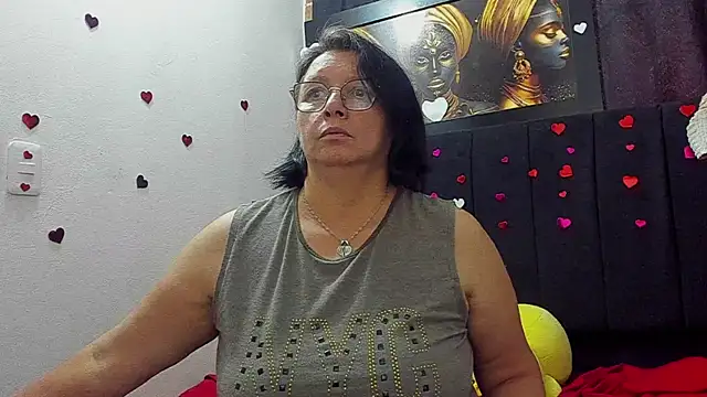 XXX chat uživo modela Evaaross_2345