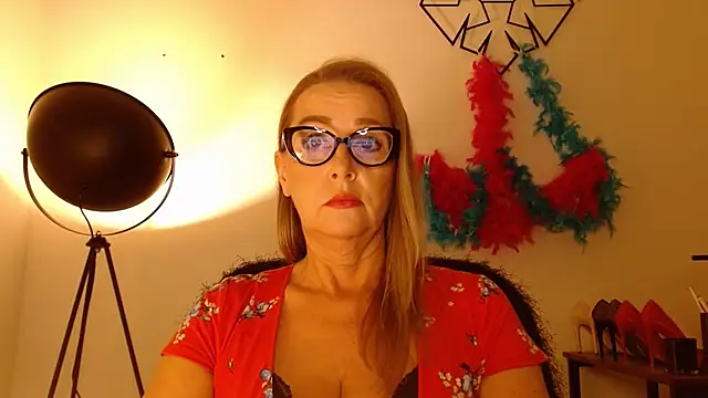 XXX chat uživo modela leaxSTAR