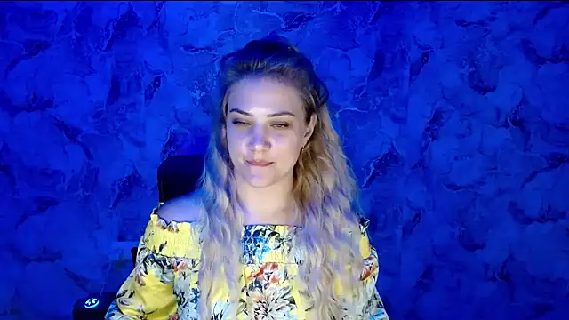 XXX chat uživo modela nika_gold1