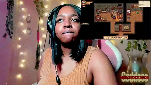 Chat XXX en directo de MercedesRedd
