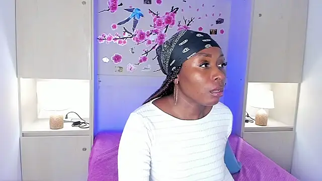 XXX chat uživo modela TaylorBloom