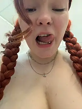 Chatroom XXX en direct de Baby__Fox