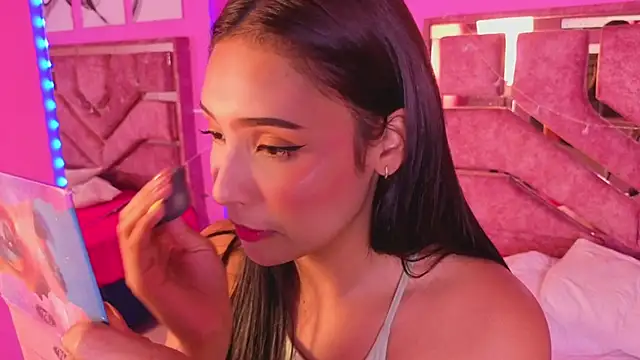 alisa_ousen Adlı Modelin Canlı XXX Sohbeti