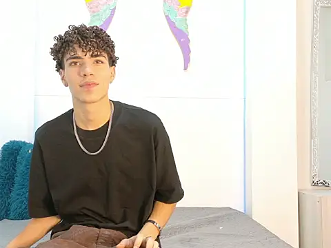 Monyel_Blake élő XXX-chatje