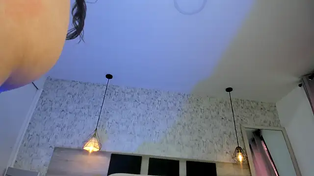 Sasha_Wolff 라이브 XXX 채팅