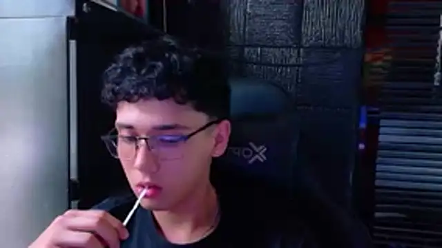 SrJacobs 라이브 XXX 채팅
