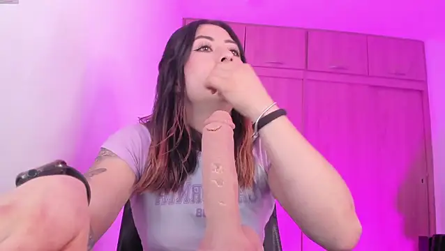 MaddieHunter 现场XXX聊天