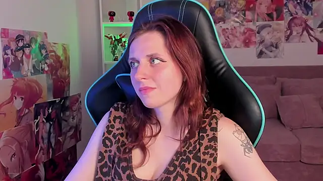 XXX chat uživo modela FreyaVeys