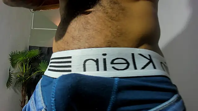 Salomon_koude Chat XXX in diretta