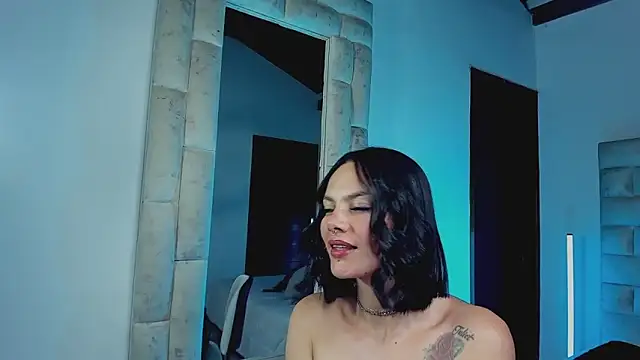 Chat XXX ao vivo de HollyGrey_