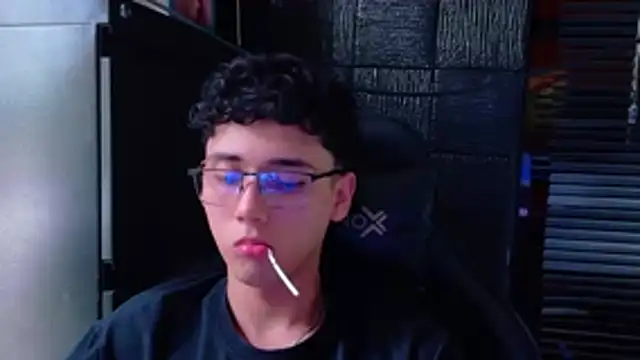 Chat XXX ao vivo de SrJacobs
