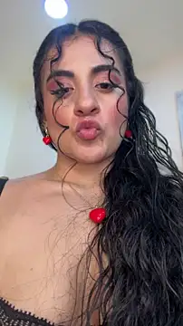 XXX chat uživo modela AngelinaDuvall