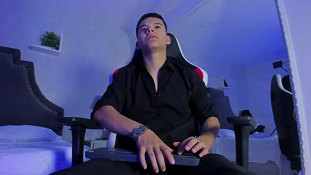 Chat +18 de DylanRoyce_ ao vivo