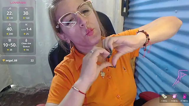 Chayla_Ruiz Chat XXX in diretta