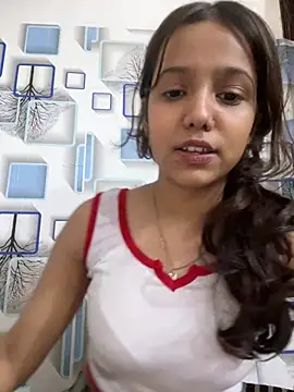 sanjna0122's Live XXX Chat