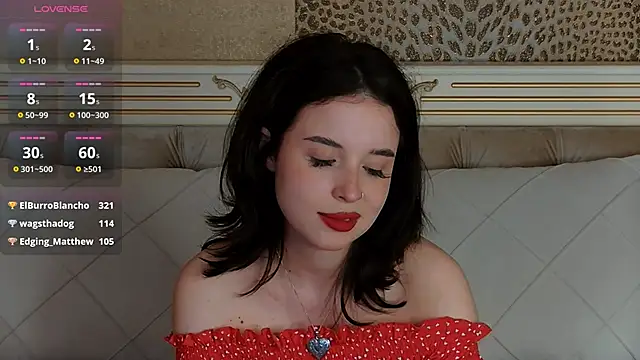 LanaLedger's Live XXX Chat