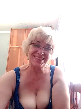 XXX chat uživo modela 52MiaLove02