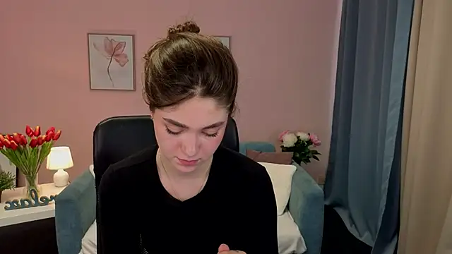 Chat XXX en directo de SunnyBloss