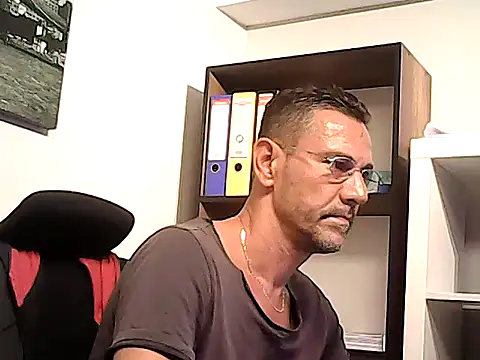mastercharisma35 Live XXX-chat