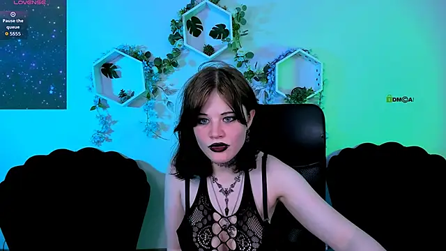 nikki_kiss_'s Live XXX Chat
