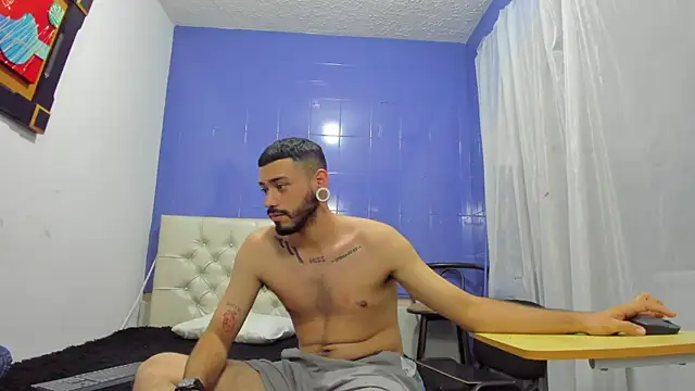 Chat XXX en directo de BrunoCarzon
