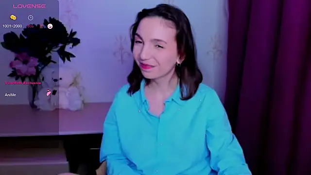 KindHazelHere_'s Live XXX Chat