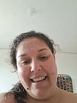 XXX chat uživo modela DEUSA_VAL_BBW