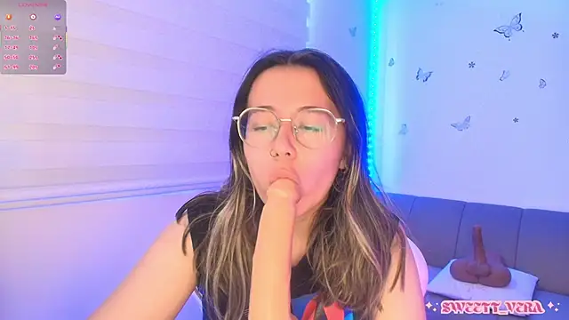 sweettvera's Live XXX Chat