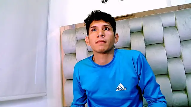 Chat XXX en directo de Lucas_Dream