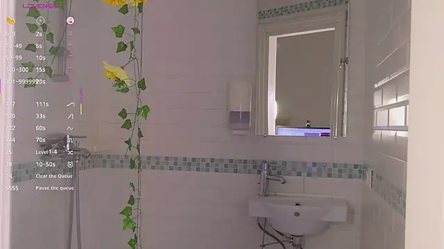 YunoKiss Adlı Modelin Canlı XXX Sohbeti