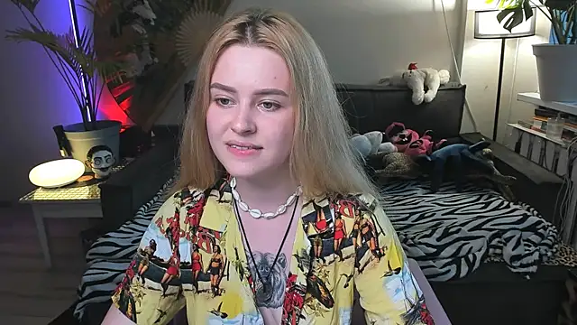 دردشة Alexa_Pirs الجنسية المباشرة