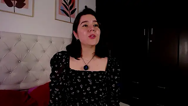 XXX chat uživo modela Barbie_Goddess