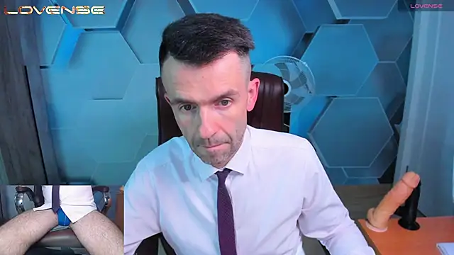 Chat +18 de SteveTiger ao vivo