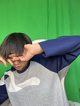 DD-101 live XXX chat