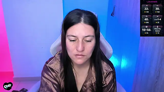 Saskyaa Live XXX Chat