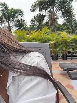 MystiqueXXX's Live XXX Chat